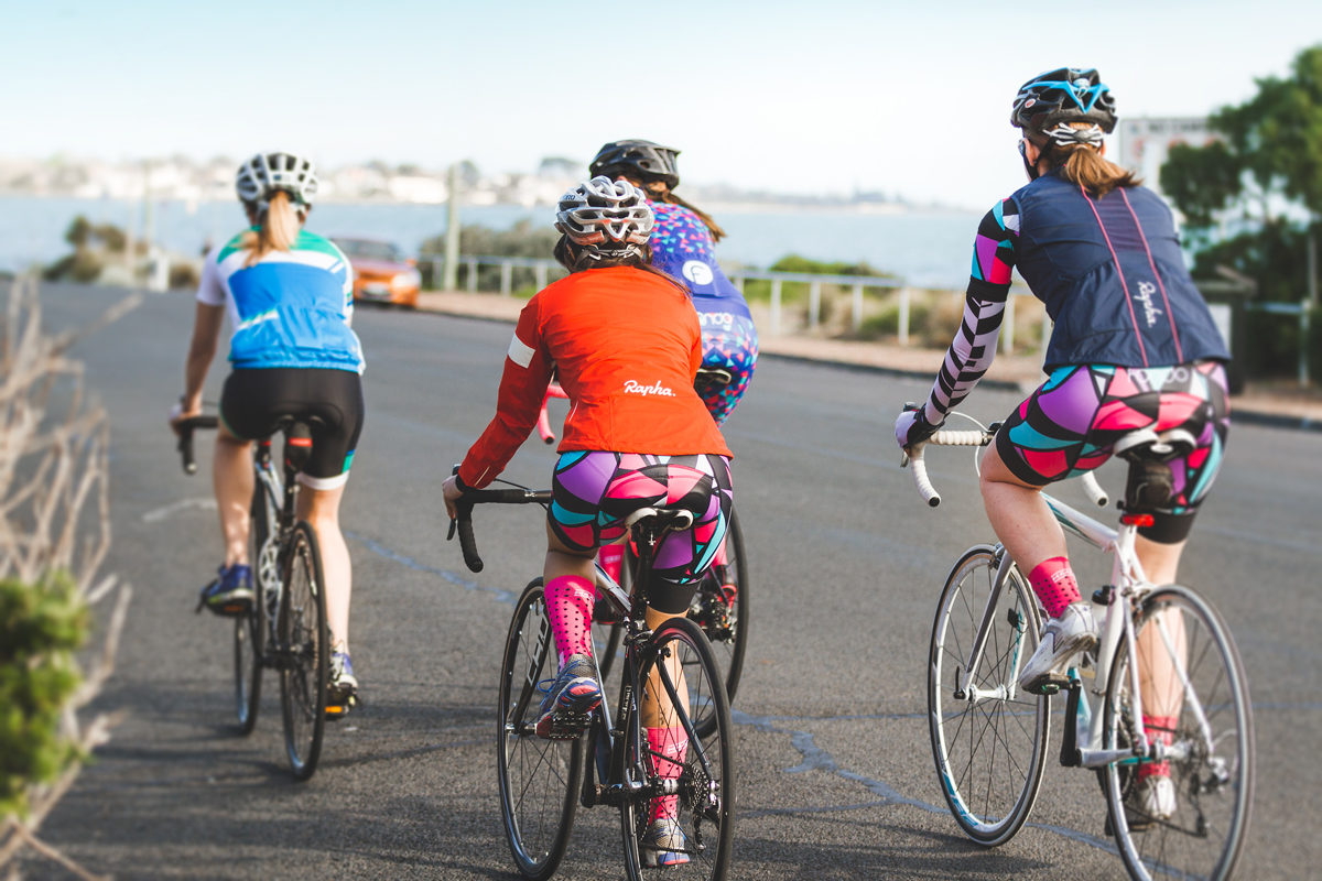 Beach Road, Melbourne - Women's cycling