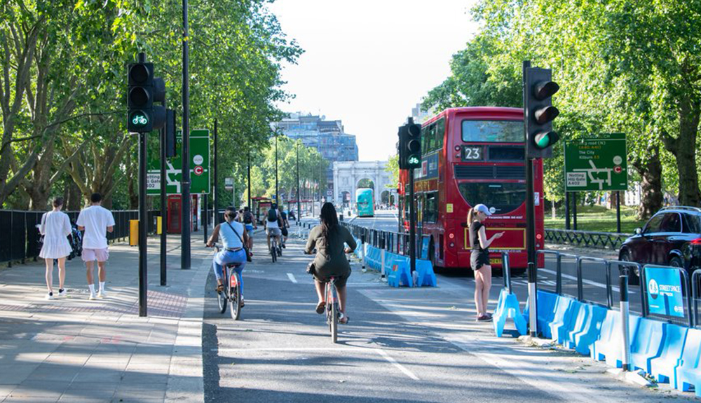 London bike riding - separated lanes